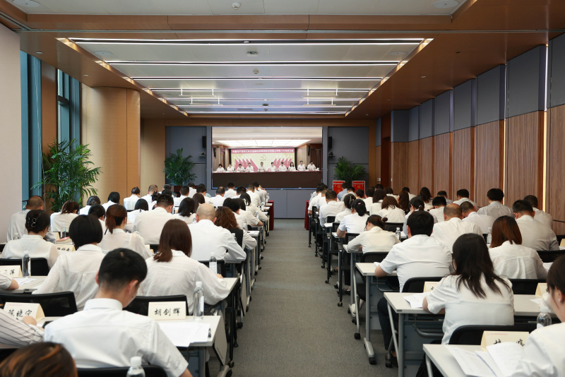 1739437033253844RNna.jpg 浙江東方第八次黨員大會(huì) 中韓人壽分會(huì)場(chǎng).jpg